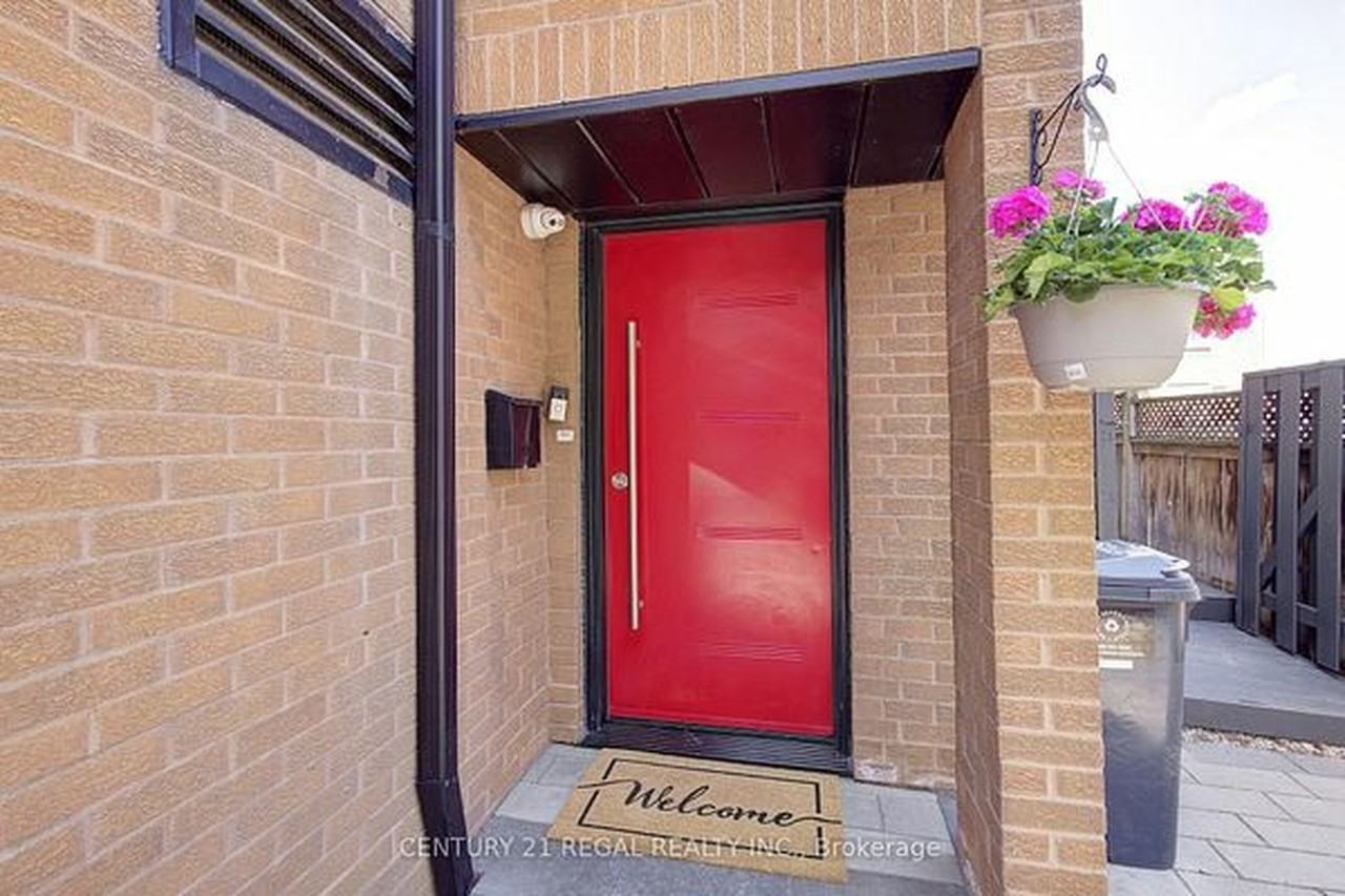 48 Michener Court - Photo 2 of 36