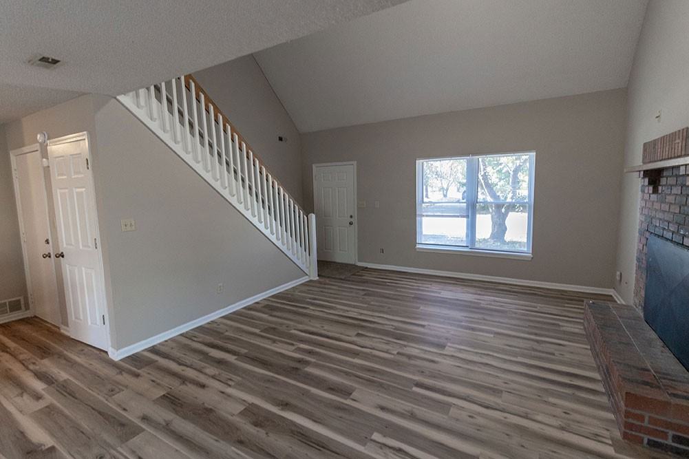 3716 Hermitage Rd #1 - Photo 4 of 28