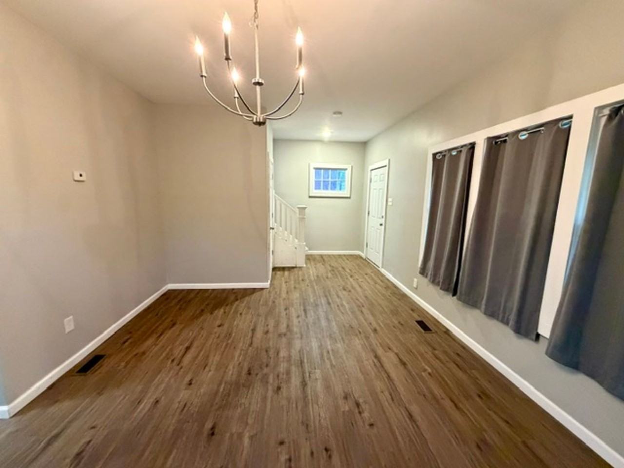 2634 Lawrence St - Photo 3 of 18
