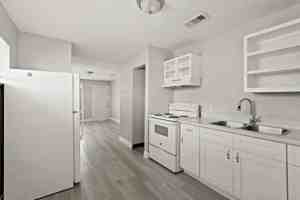 featured image of 7815 Glass St #7815
