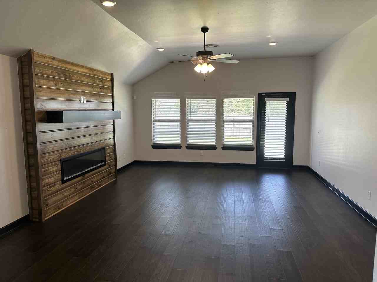 2229 Roca Dr #1 - Photo 3 of 50