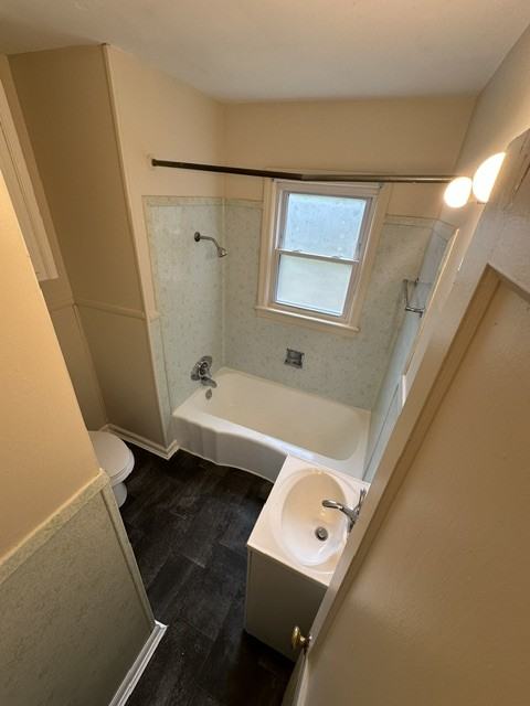 373 Juless St #1 - Photo 3 of 17