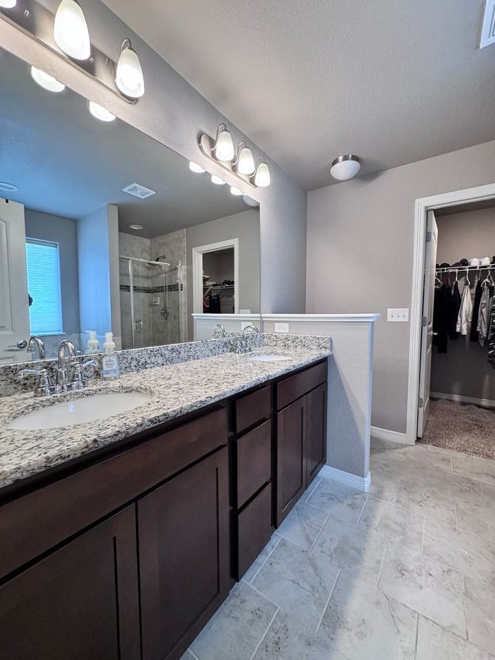 5433 Bristow Rd - Photo 6 of 23