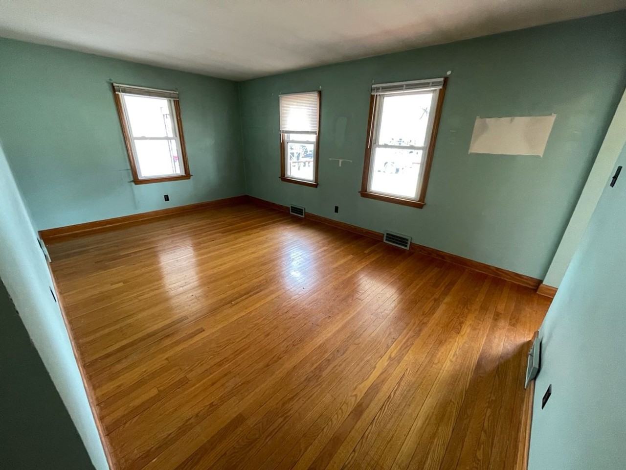 325 Webbmont Cir - Photo 5 of 24