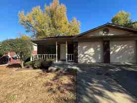 3320 N Detroit Ave - Photo 1 of 1