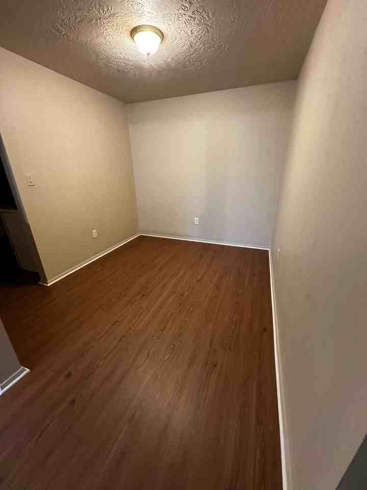 2526 Dartmouth St - Photo 5 of 11