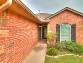 6829 Nw 157th St - Photo 1 of 1