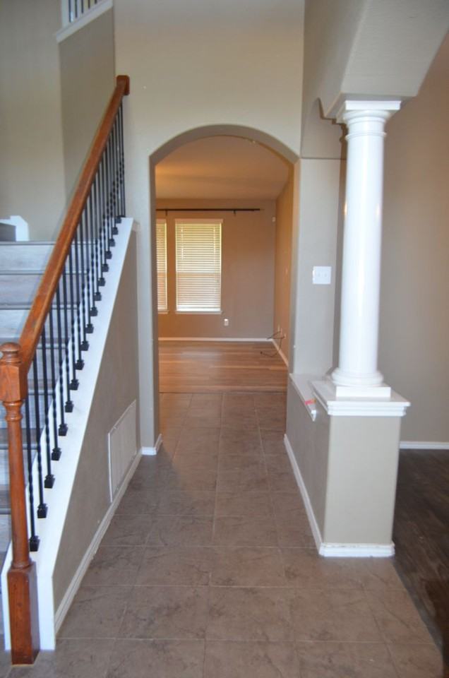 2108 Terry Dr - Photo 5 of 41