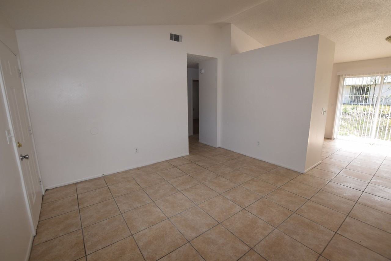 3264 Split Willow Dr - Photo 6 of 12