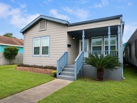 5012 Ave K - Photo 1 of 1