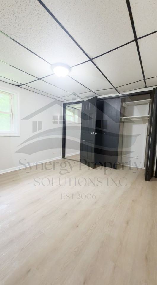 22 Ford Rd S - Photo 4 of 19
