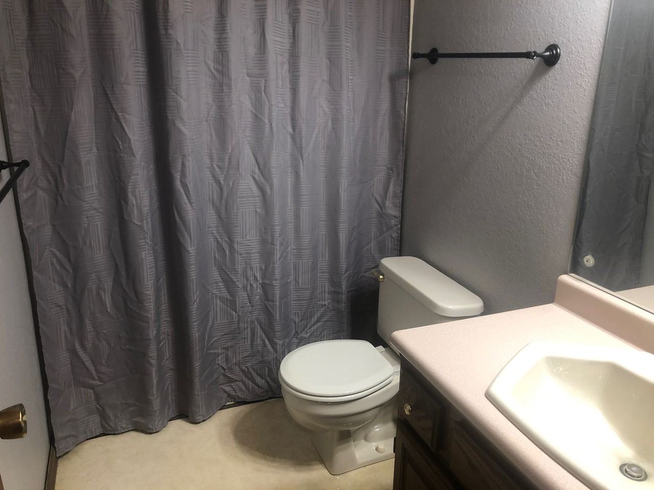 1417 W Charles St - Photo 6 of 30