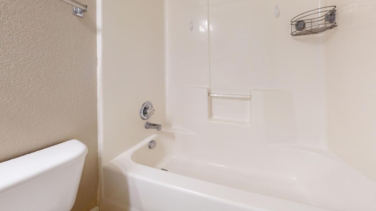 202 Country West Rd #C - Photo 6 of 13