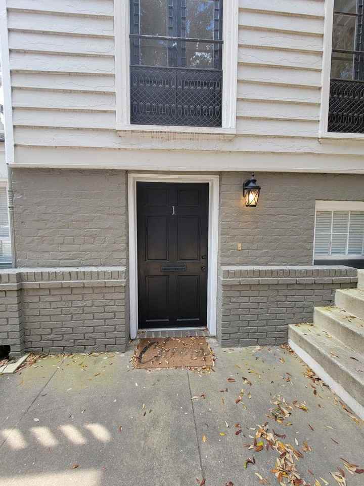 123 W Charlton St #1 - Photo 2 of 15