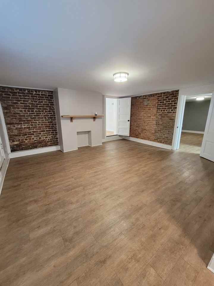 123 W Charlton St #1 - Photo 5 of 15