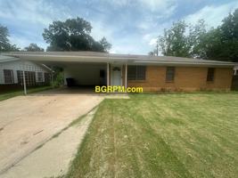 featured image of 904 Brewer St