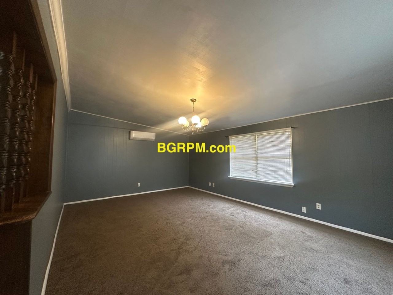904 Brewer St - Photo 5 of 11