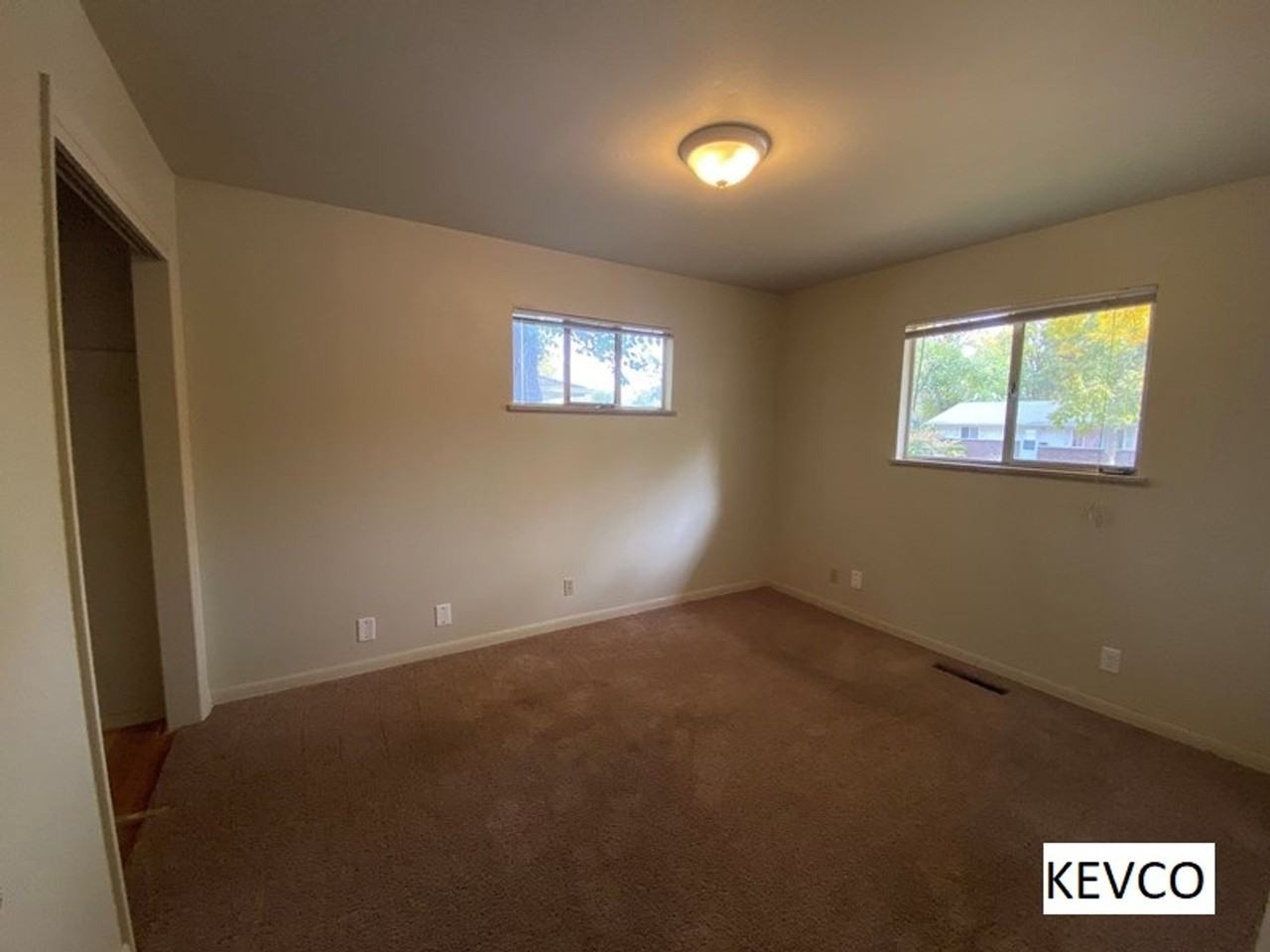 1313 Fairview Dr - Photo 7 of 17