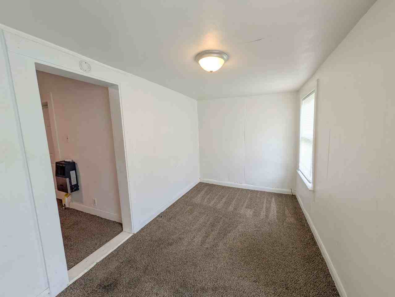 1491 Brockman St - Photo 4 of 13