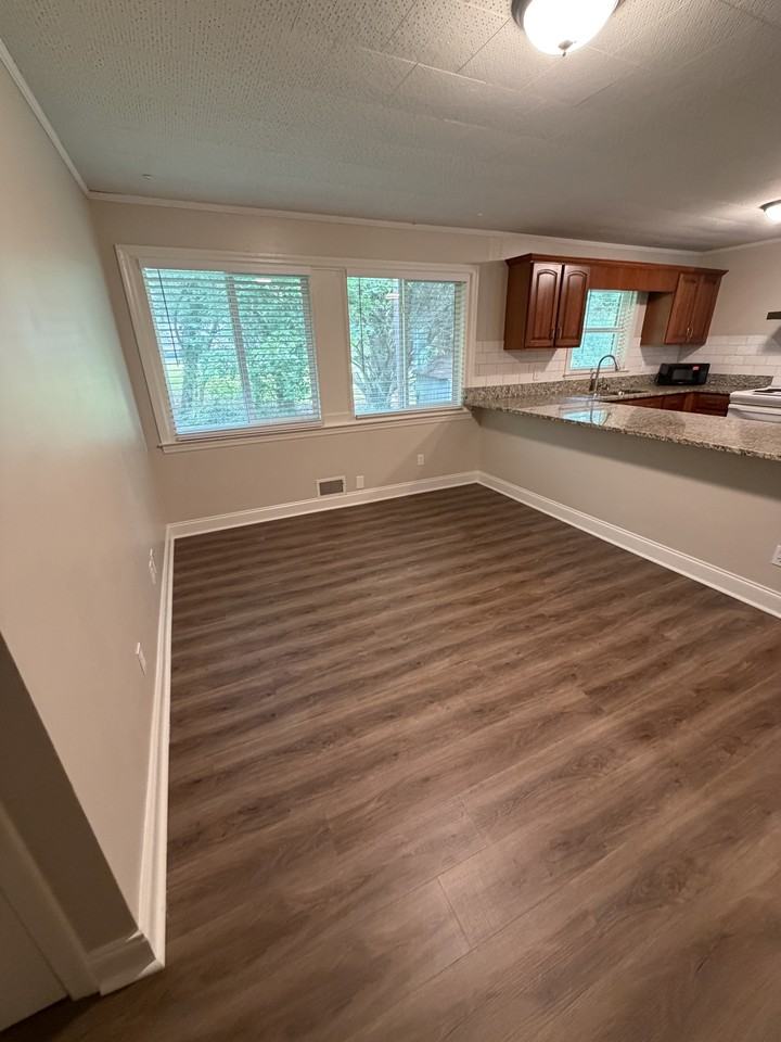 2506 Dana Dr #2506 - Photo 5 of 17