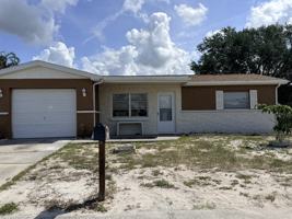 featured image of 8437 Luray Dr #1
