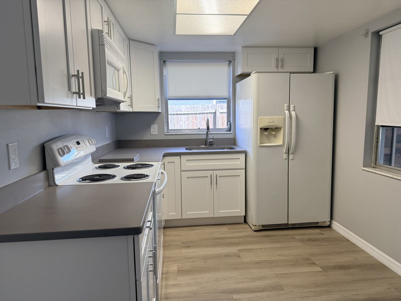 8437 Luray Dr #1 - Photo 5 of 26