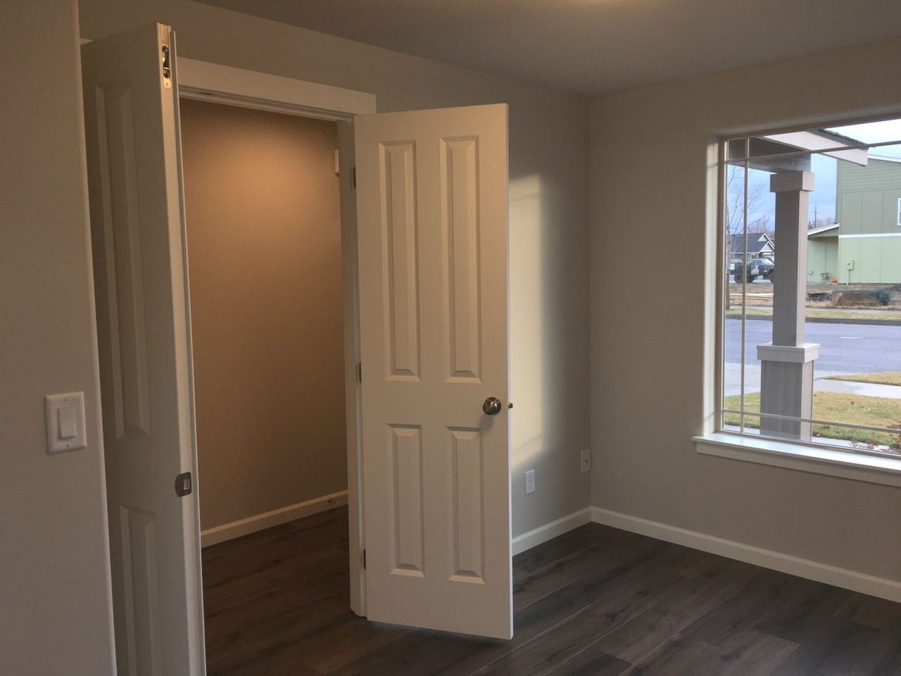 2935 Nw Cedar Ave - Photo 3 of 17