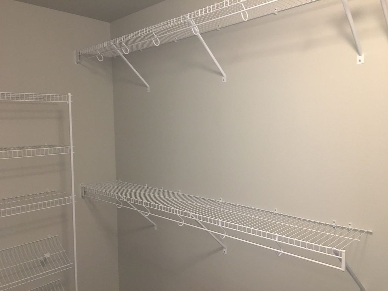 2935 Nw Cedar Ave - Photo 7 of 17