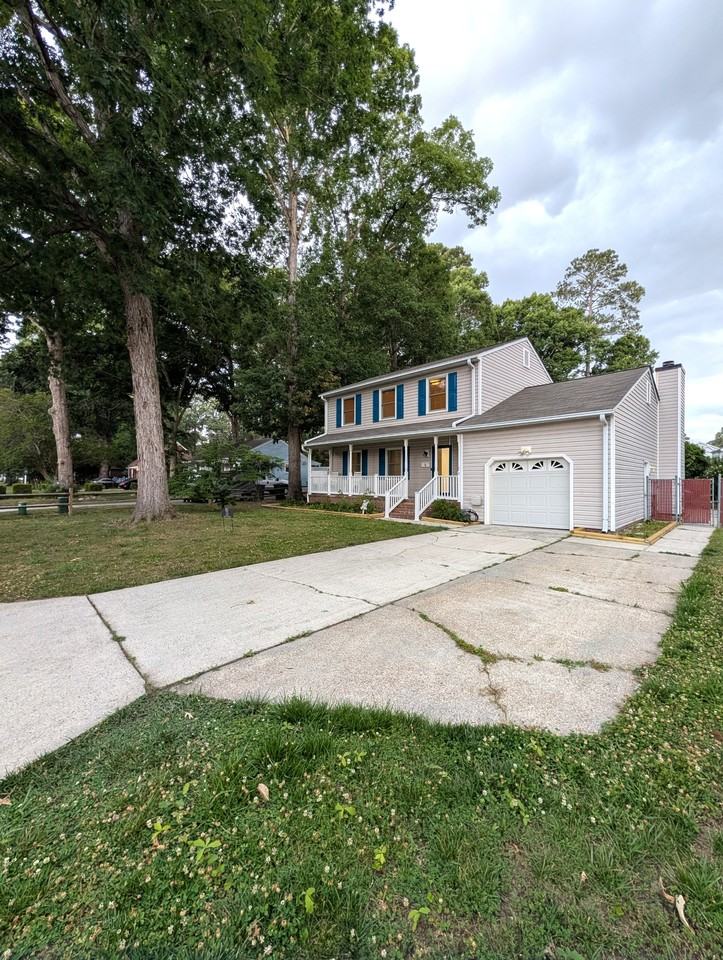 32 Gambol St #1 - Photo 2 of 47