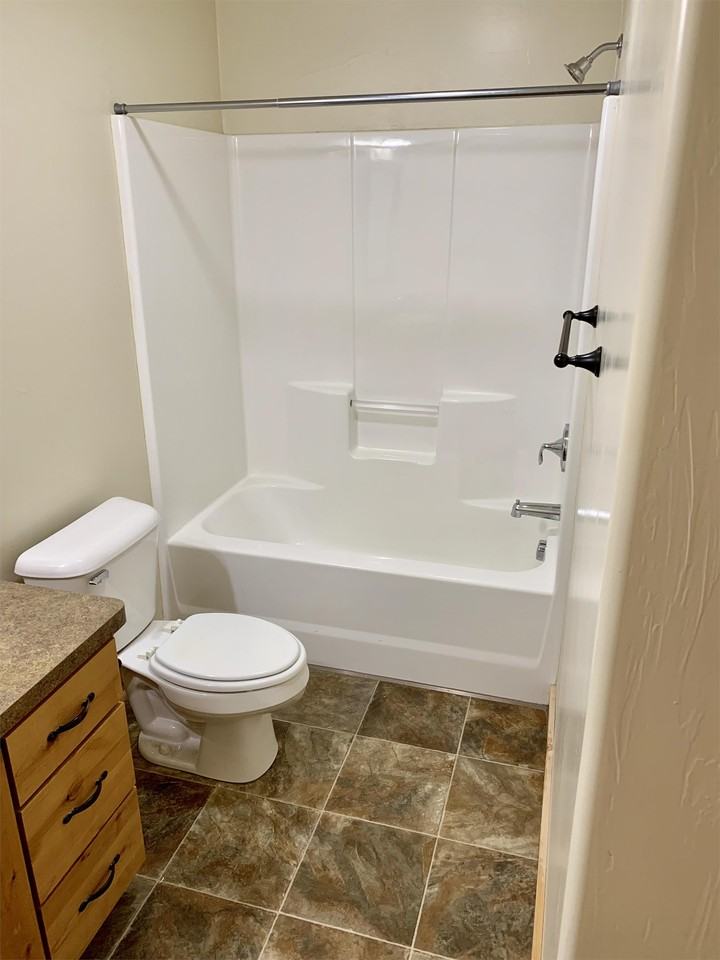 1220 Laurel St #3 - Photo 7 of 15