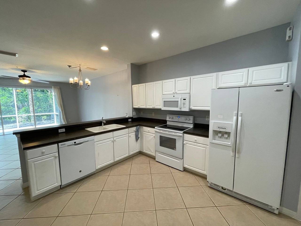 16090 Caldera Ln - Photo 2 of 18