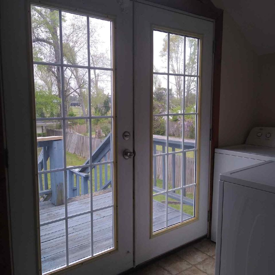 601 Minden St #2 - Photo 3 of 12