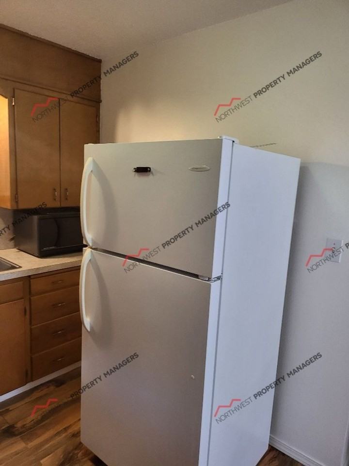 137 Baker Dr - Photo 6 of 25
