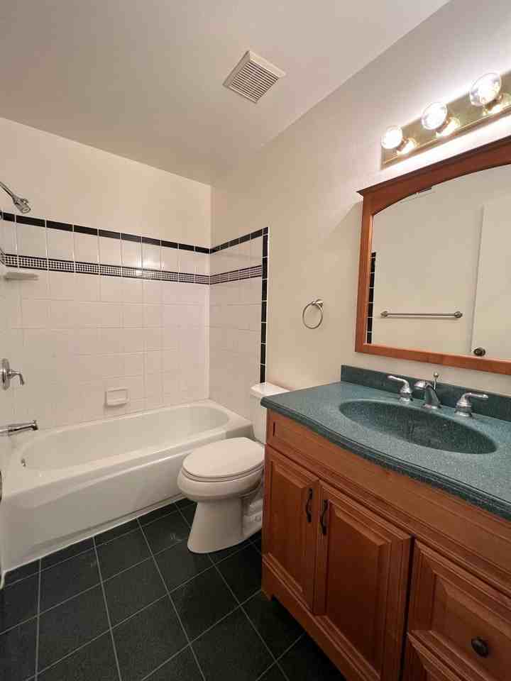6418 Monteverde Ct - Photo 7 of 17