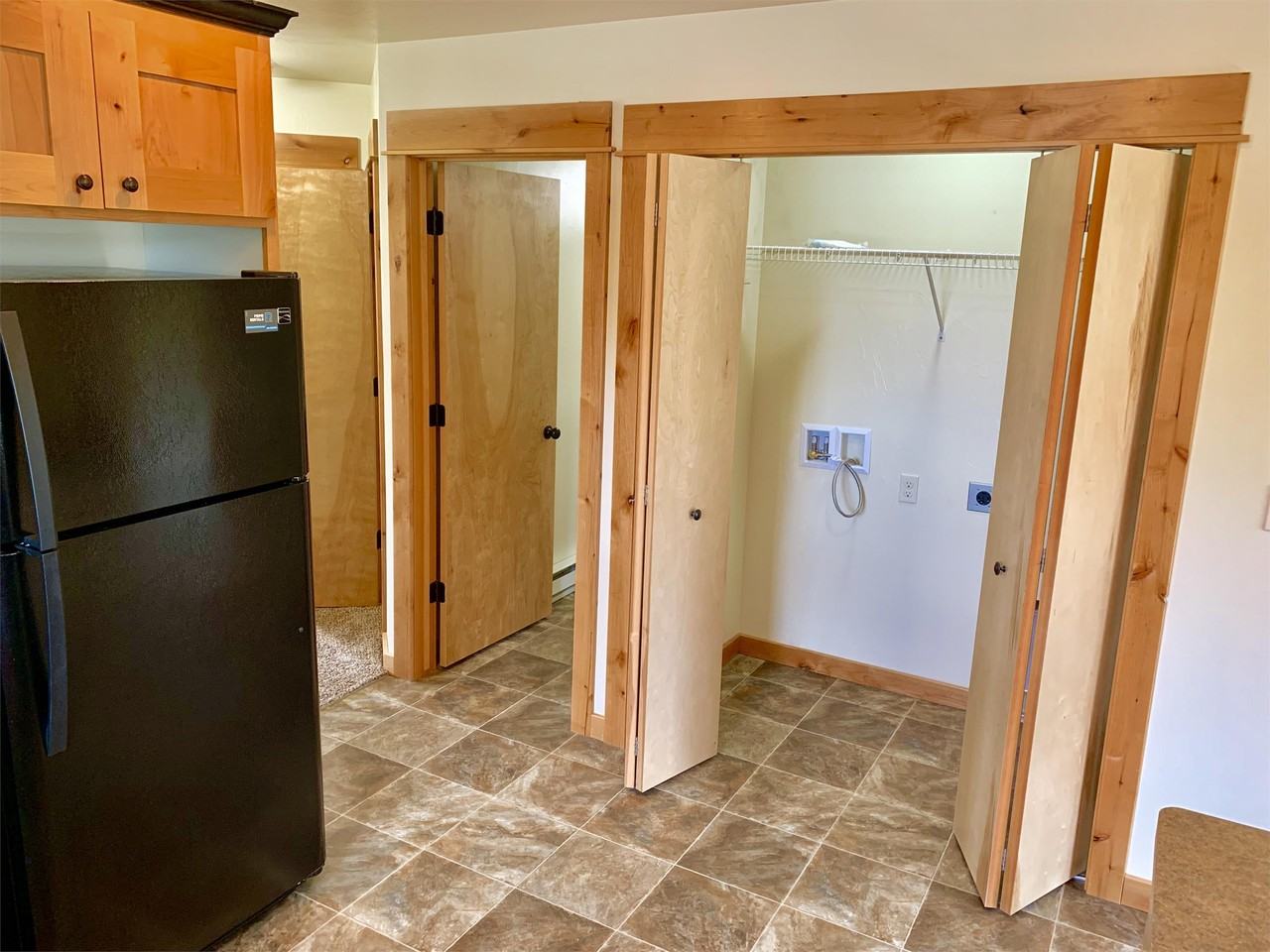 1240 Laurel St #3 - Photo 5 of 14