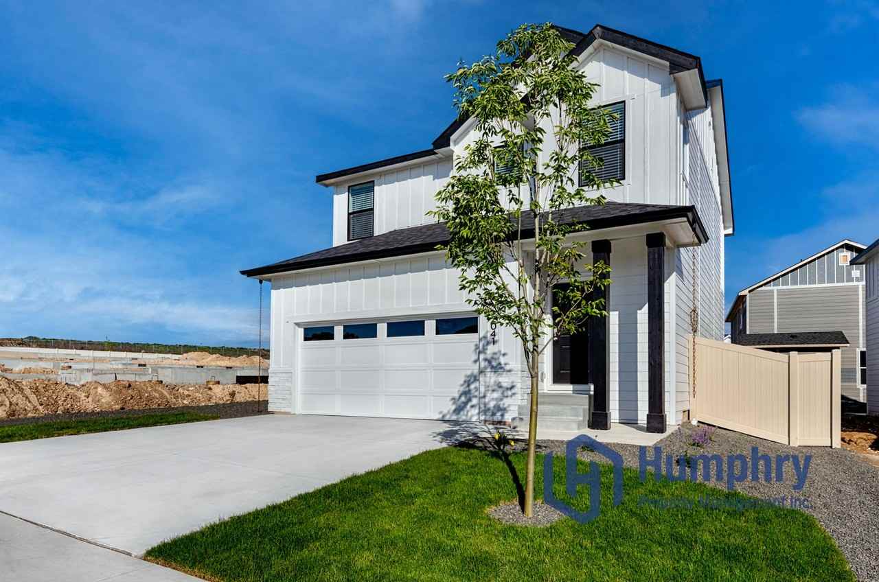 2041 S Saltbrush Way - Photo 3 of 31