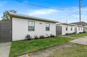 featured image of 2536 Conti St