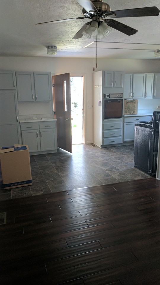712 Lake St #1 - Photo 4 of 10