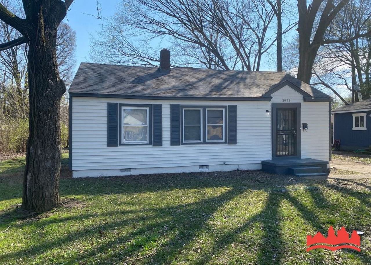2853 Sage Rd - Photo 2 of 15