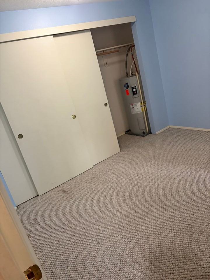 501 E Mountainview Ct - Photo 2 of 15
