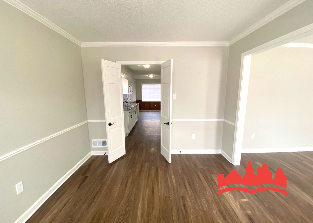 5408 Elmhurst Ave - Photo 4 of 22