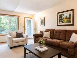 featured image of 474 Roundhouse St