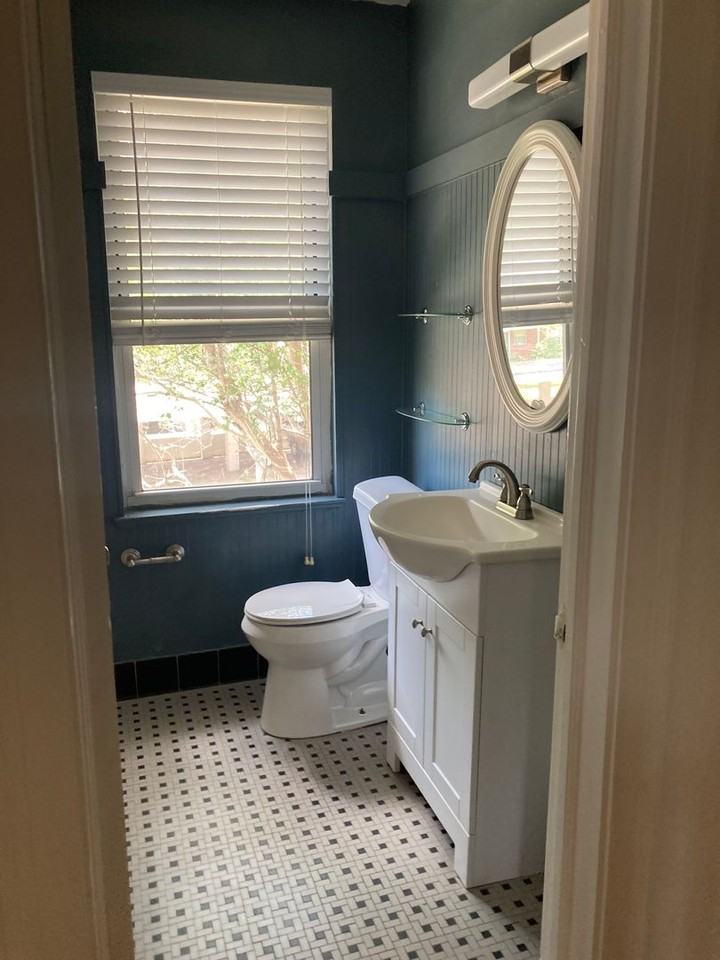 628 S Acadian Thruway - Photo 4 of 6