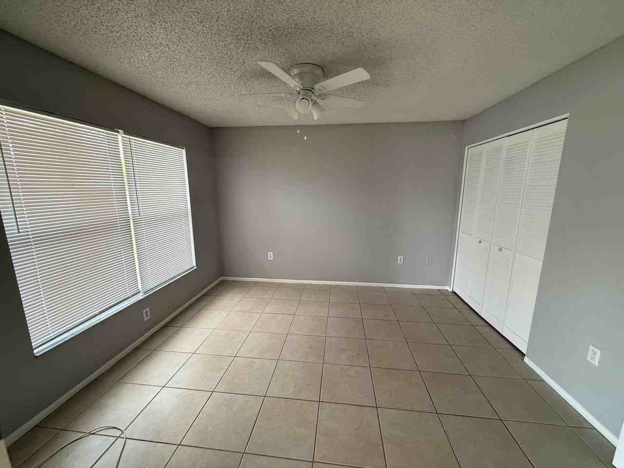 2395 Pinehurst St - Photo 4 of 12