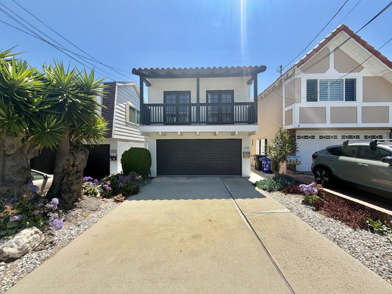 408 Larsson St
