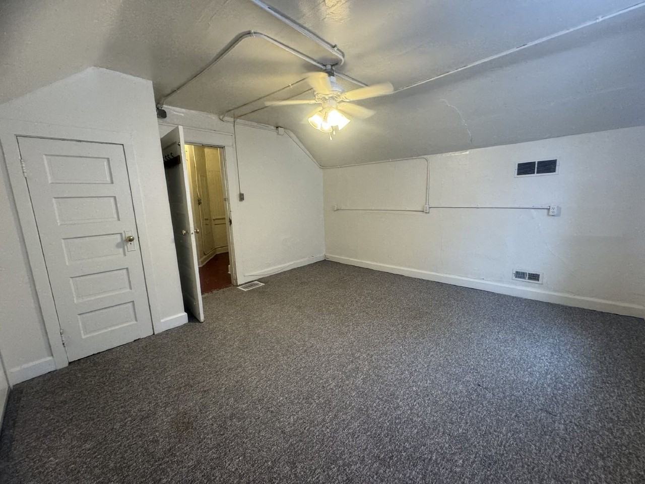 215 E 9th St - Photo 7 of 41