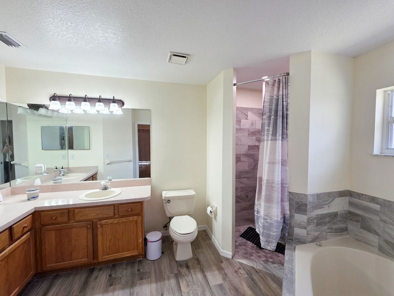 8975 106th Ave - Photo 6 of 18