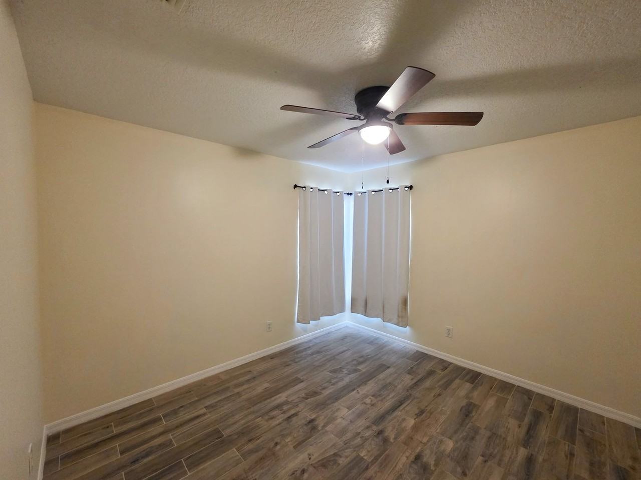8975 106th Ave - Photo 7 of 18