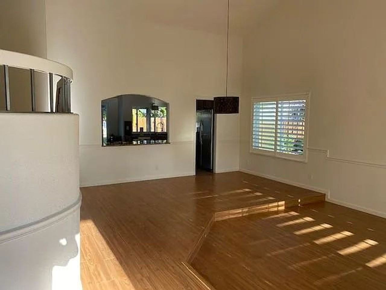 711 Oak Burl Ln - Photo 5 of 15