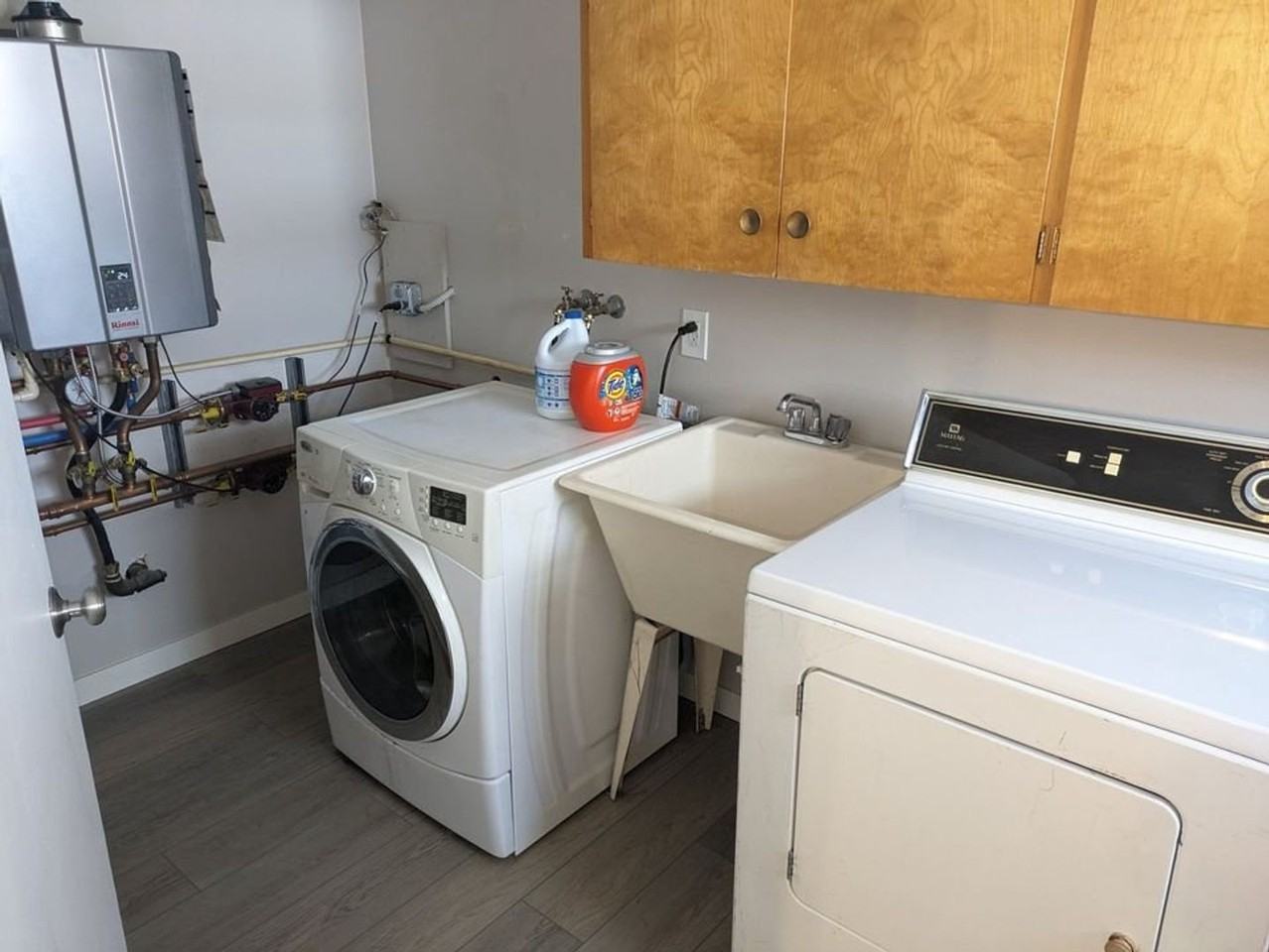 502 King Ave Sw - Photo 3 of 9